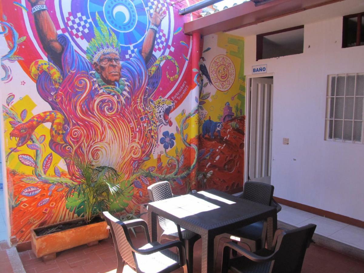 נייבה Backpackers And Travellers Hostel מראה חיצוני תמונה
